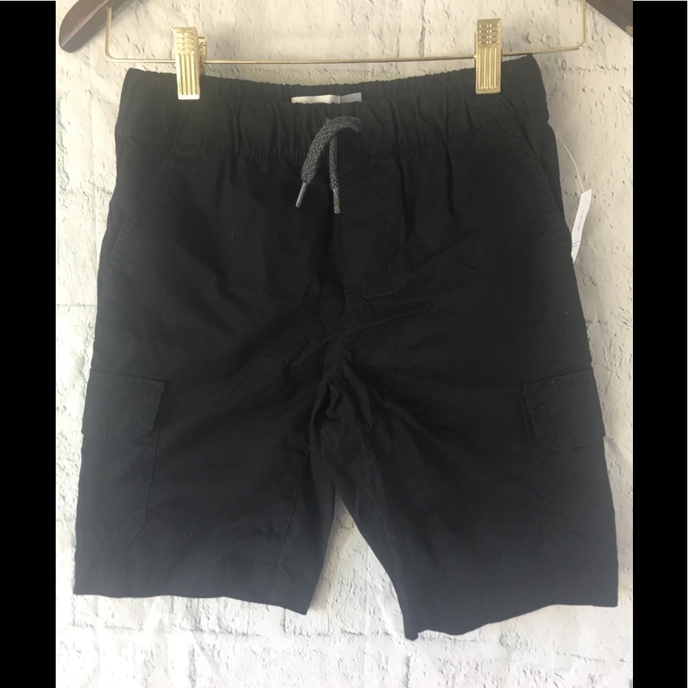 Old Navy boys pull on cargo shorts size 8